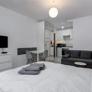  Apartament Andersena Modern A - 10 Min Cmkp - 5 Min Metro - 15 Min Center Polska